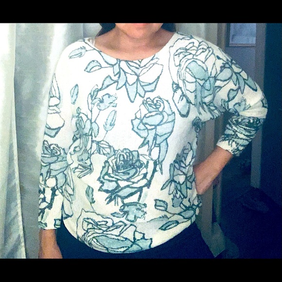 Cleo woman’s sweater - Picture 2 of 6